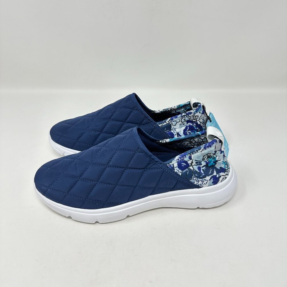 Vera Bradley VB Cloud Convertible Slip-On Shoe Women's 6 Navy Blue & Floral